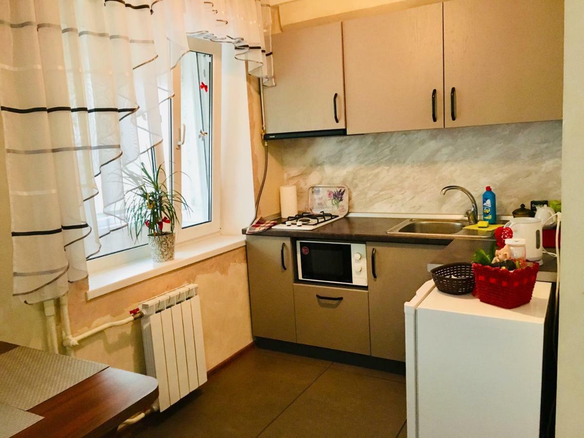 Peremohy Avenue 17 Appartamento Kiev Esterno foto